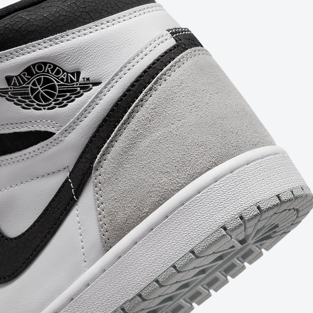 Jordan 1 Retro High OG Bleached Coral