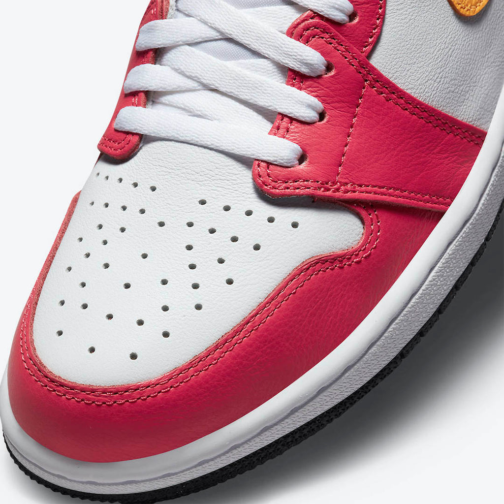 Jordan 1 Retro High OG Light Fusion Red