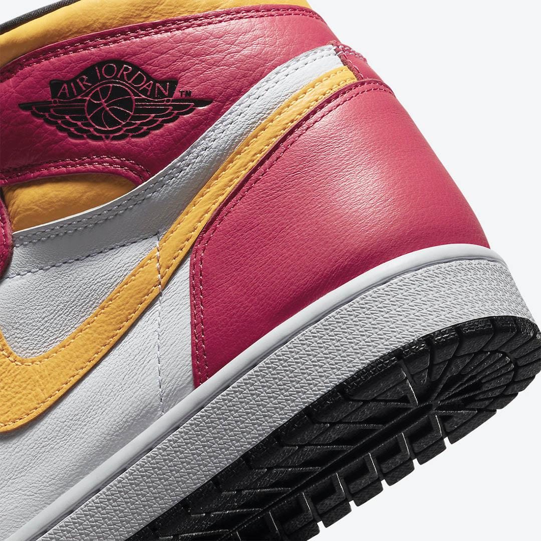 Jordan 1 Retro High OG Light Fusion Red