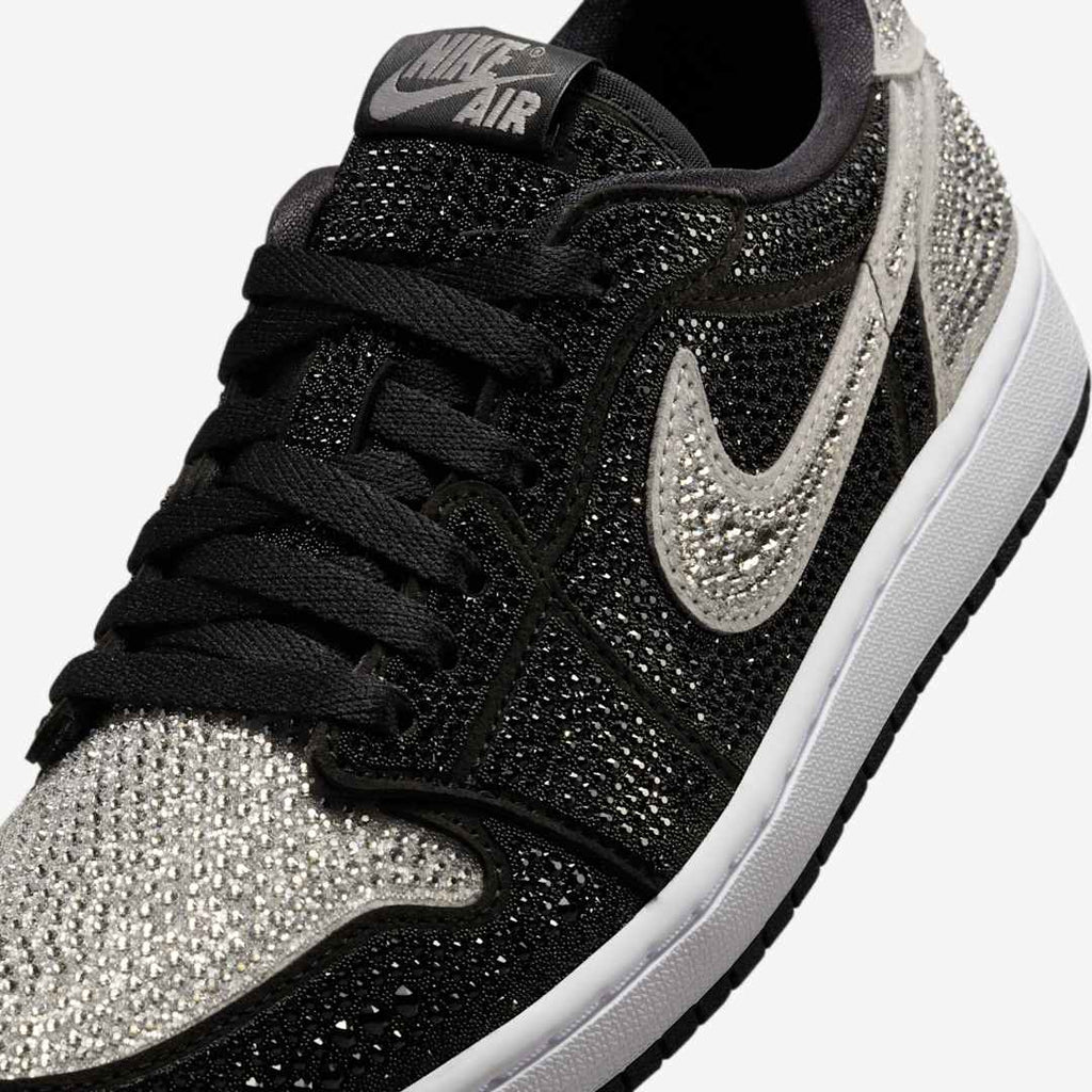 Jordan 1 Retro Low OG Swarovski Stealth (W)