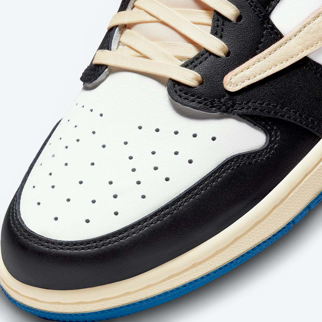 Jordan 1 Retro Low OG SP Fragment x Travis Scott