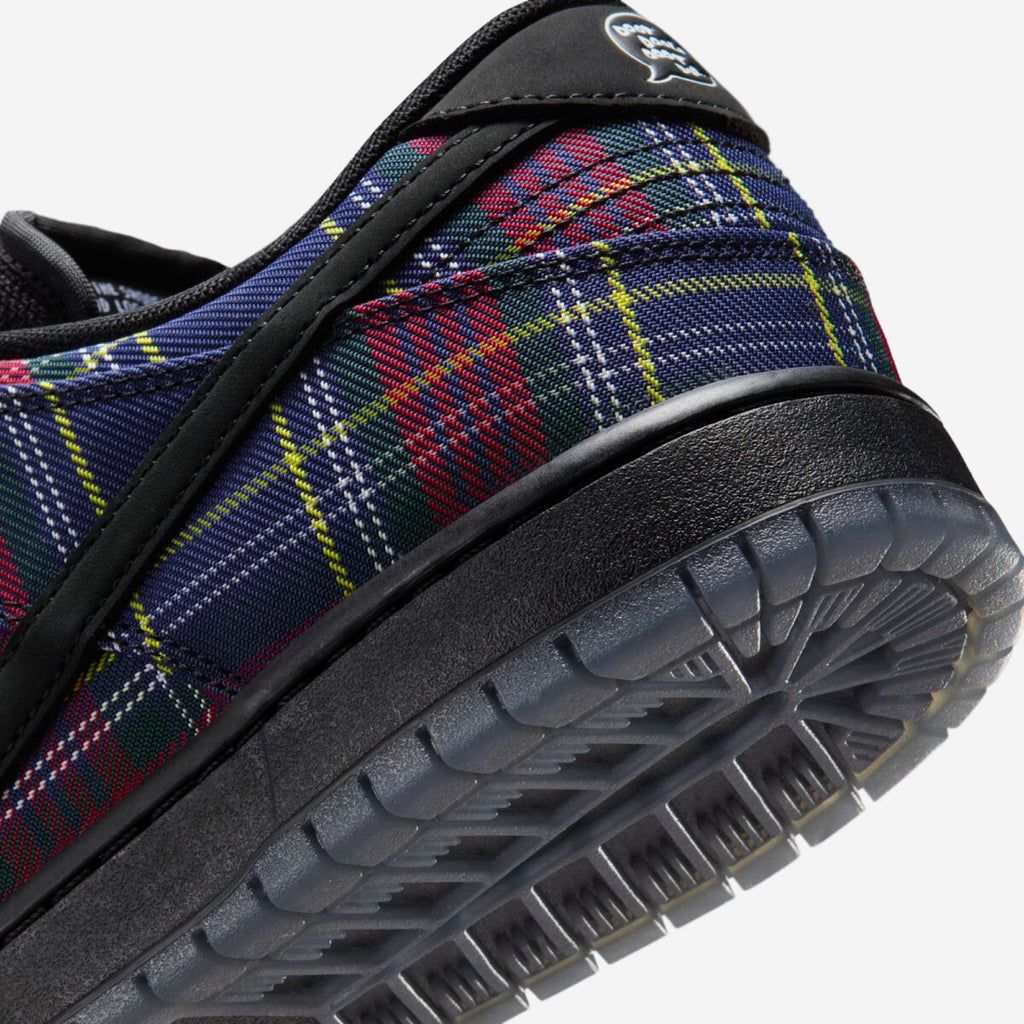 Dunk Low Nardwuar