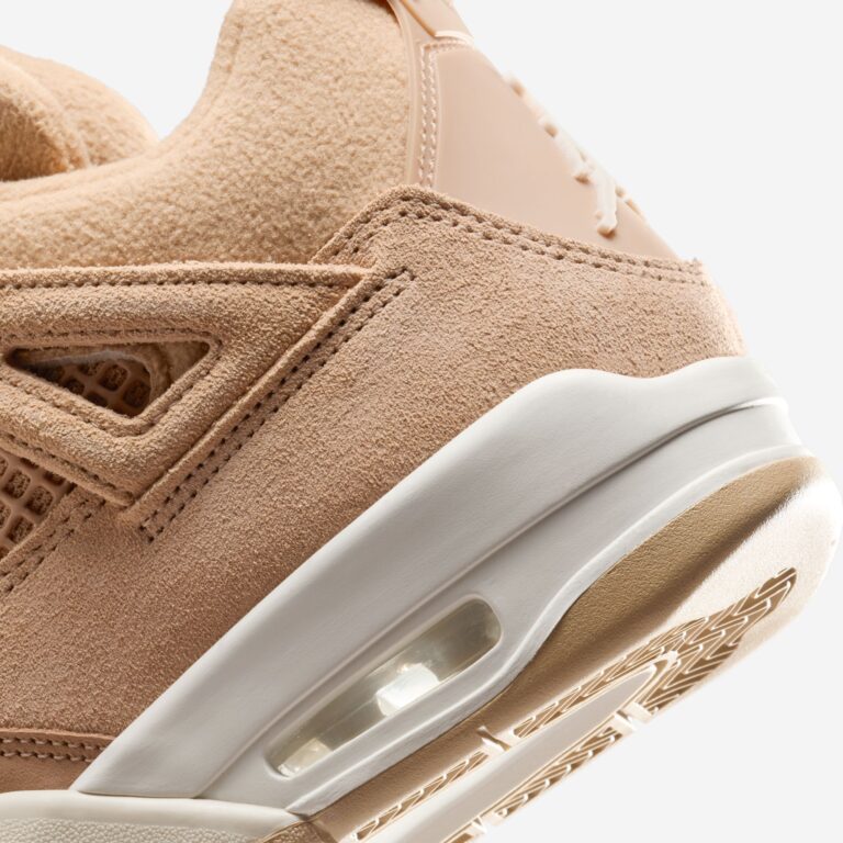 Jordan 4 Retro Cozy Girl (W)