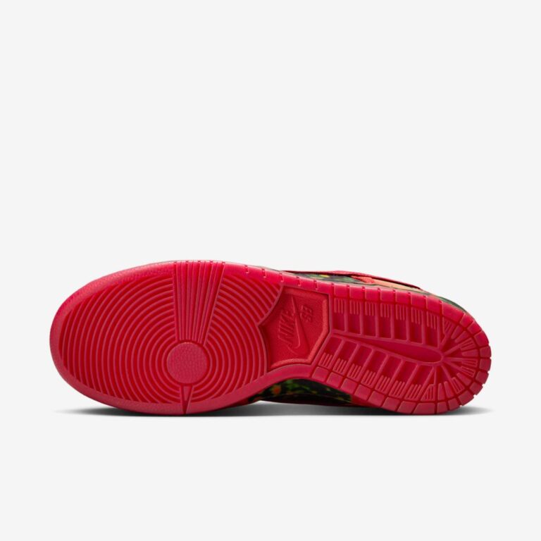 Dunk Low The Wizard of Oz Poppy Field