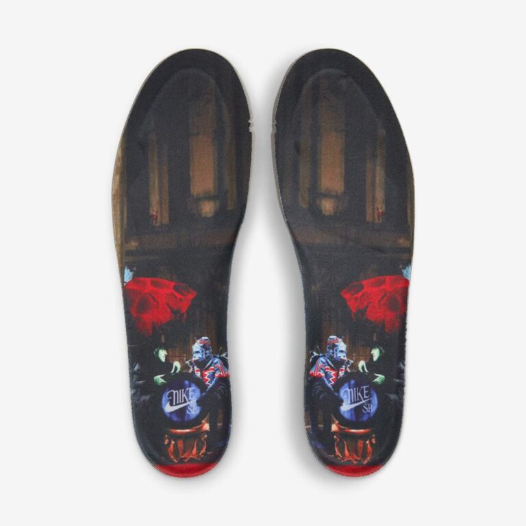 Dunk Low The Wizard of Oz Poppy Field