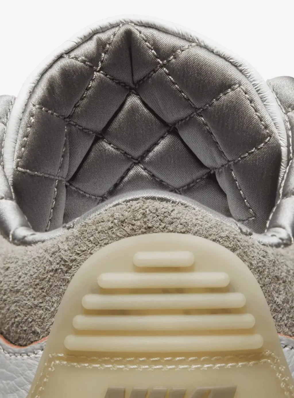 Jordan 3 Retro SP A Ma Maniére