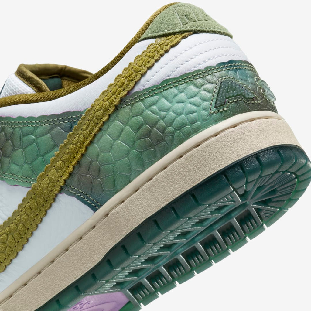 Dunk Low Alexis Sablone Chameleon