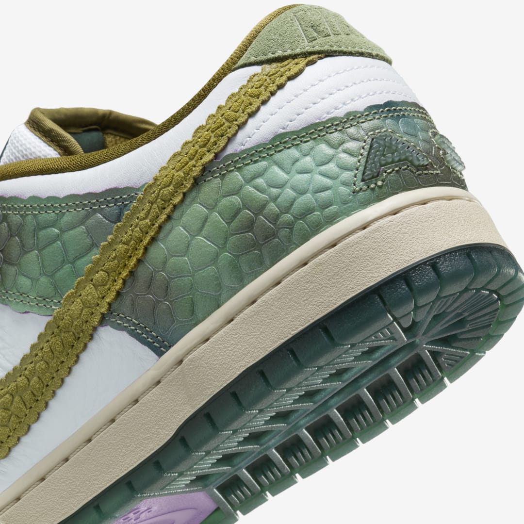 Dunk Low Alexis Sablone Chameleon