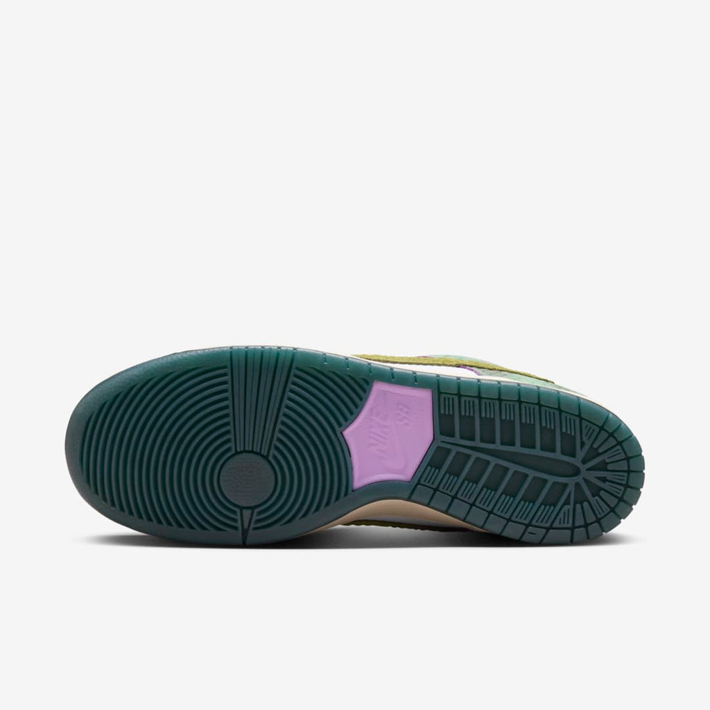 Dunk Low Alexis Sablone Chameleon