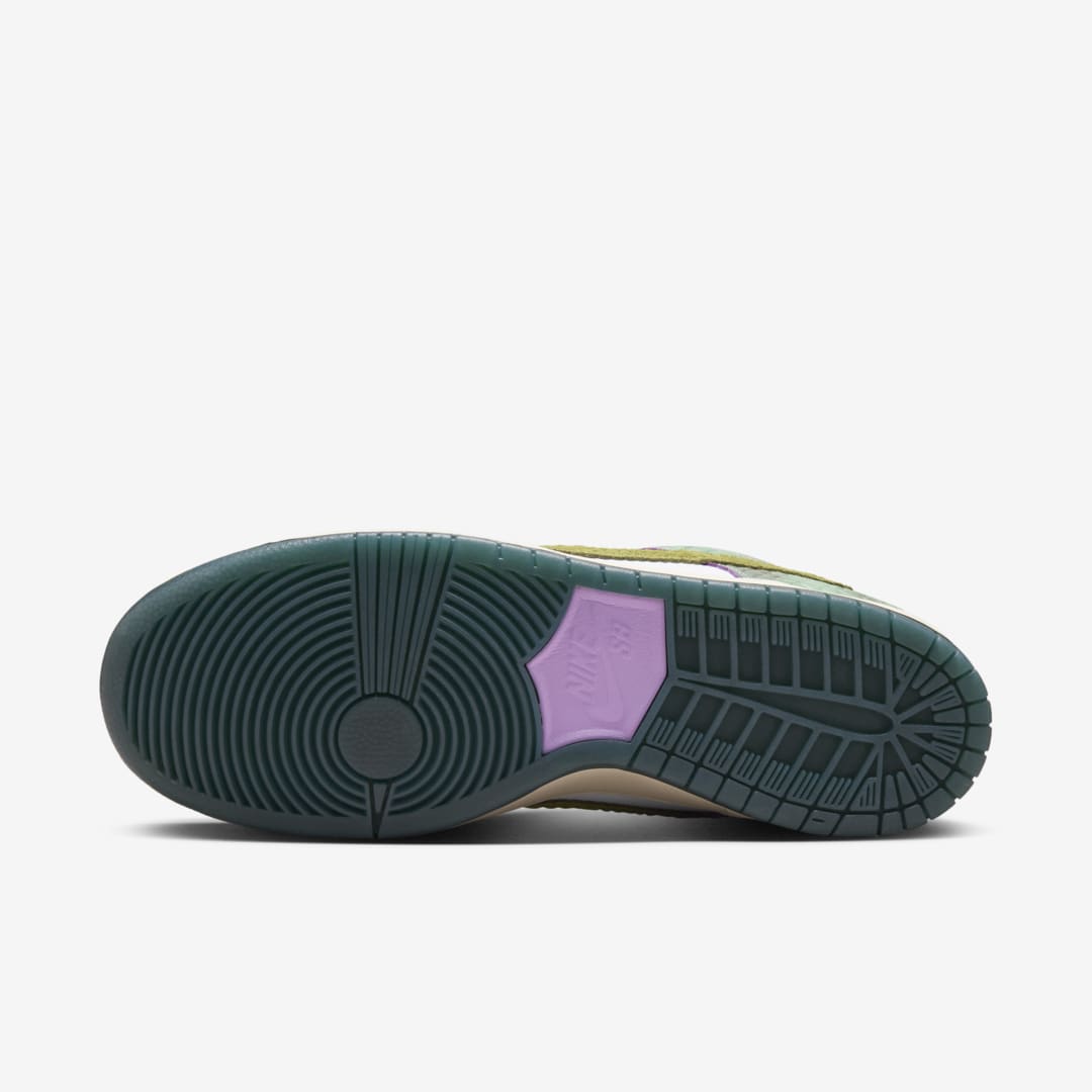 Dunk Low Alexis Sablone Chameleon