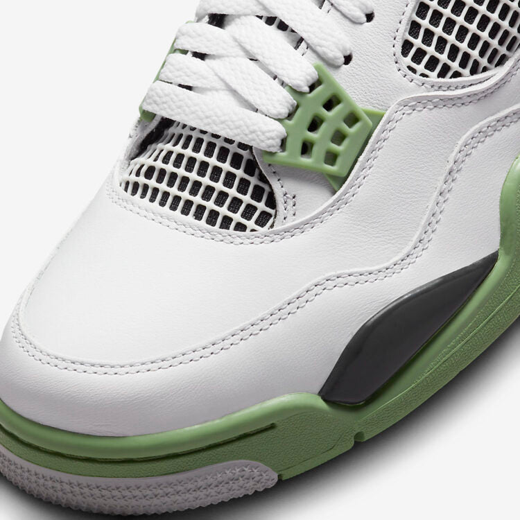 Jordan 4 Seafoam